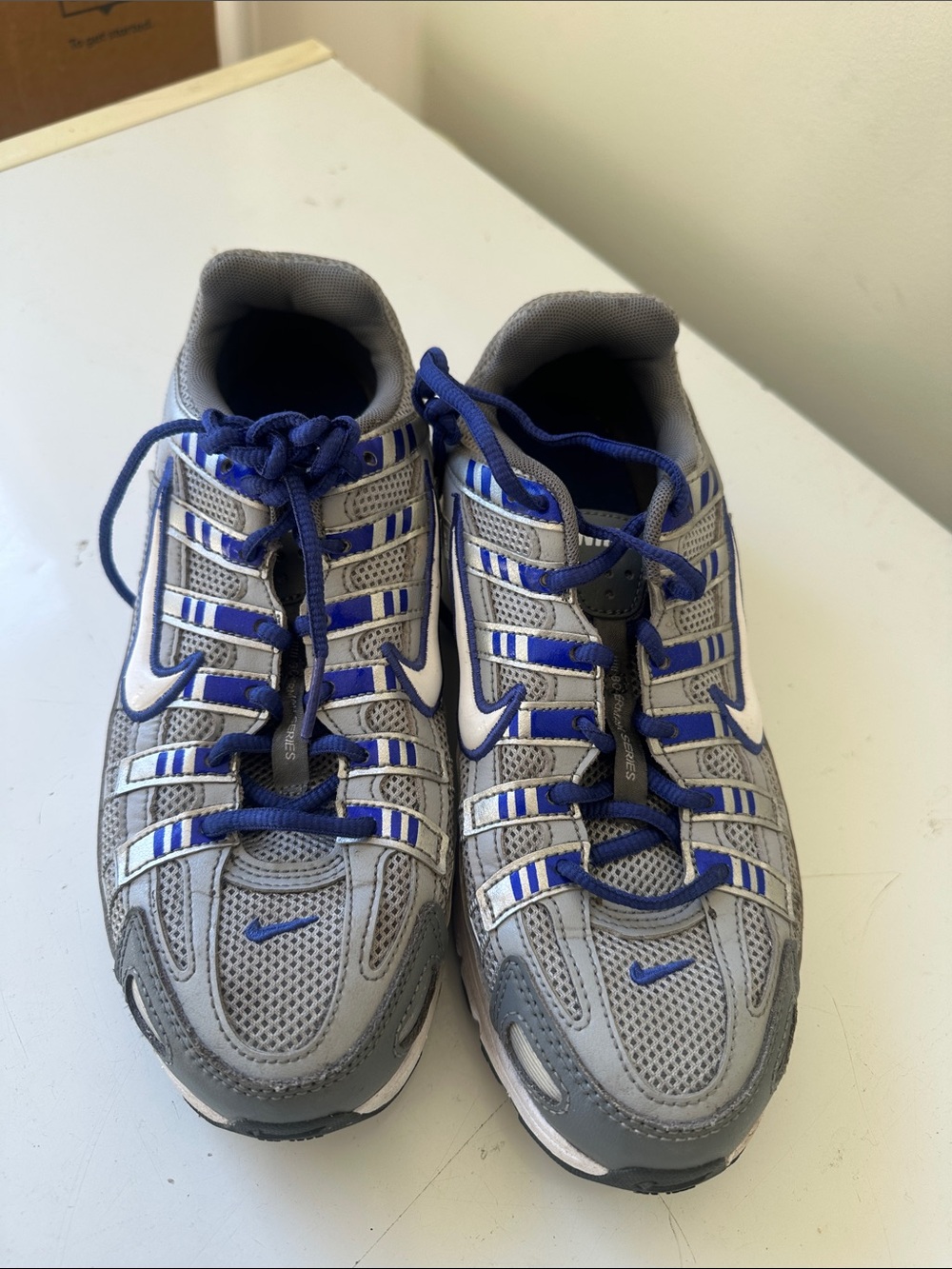 Nike Kids Gray & Blue Mesh Athletic Sneakers